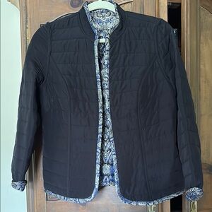 Chico's Black and Blue Lightweight Reversible Jacket with Geometric Quilting